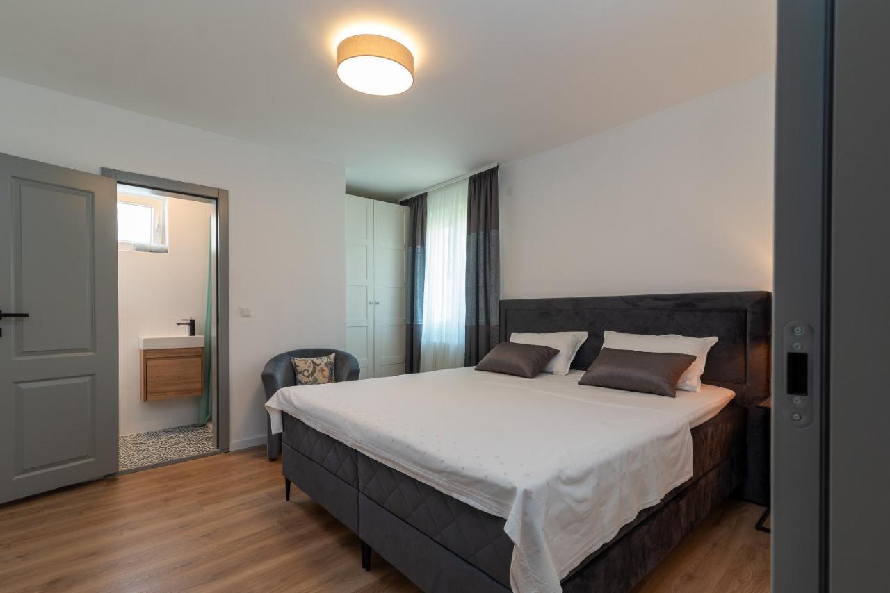 Kaštela Apartment Kambel מראה חיצוני תמונה